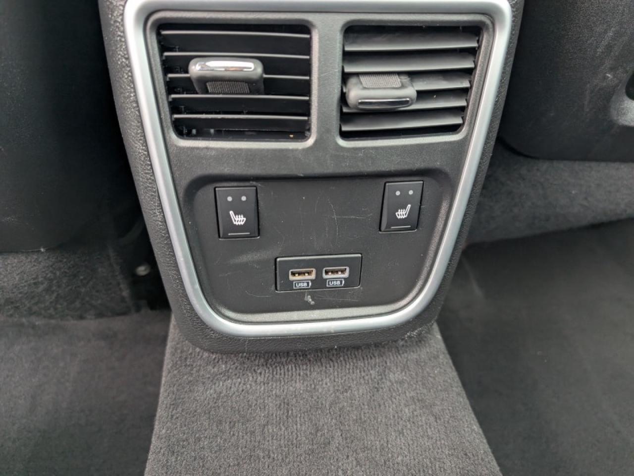 2023 Chrysler 300 Touring L  **COMFORT/SAFETYTEC+ GROUP** Photo