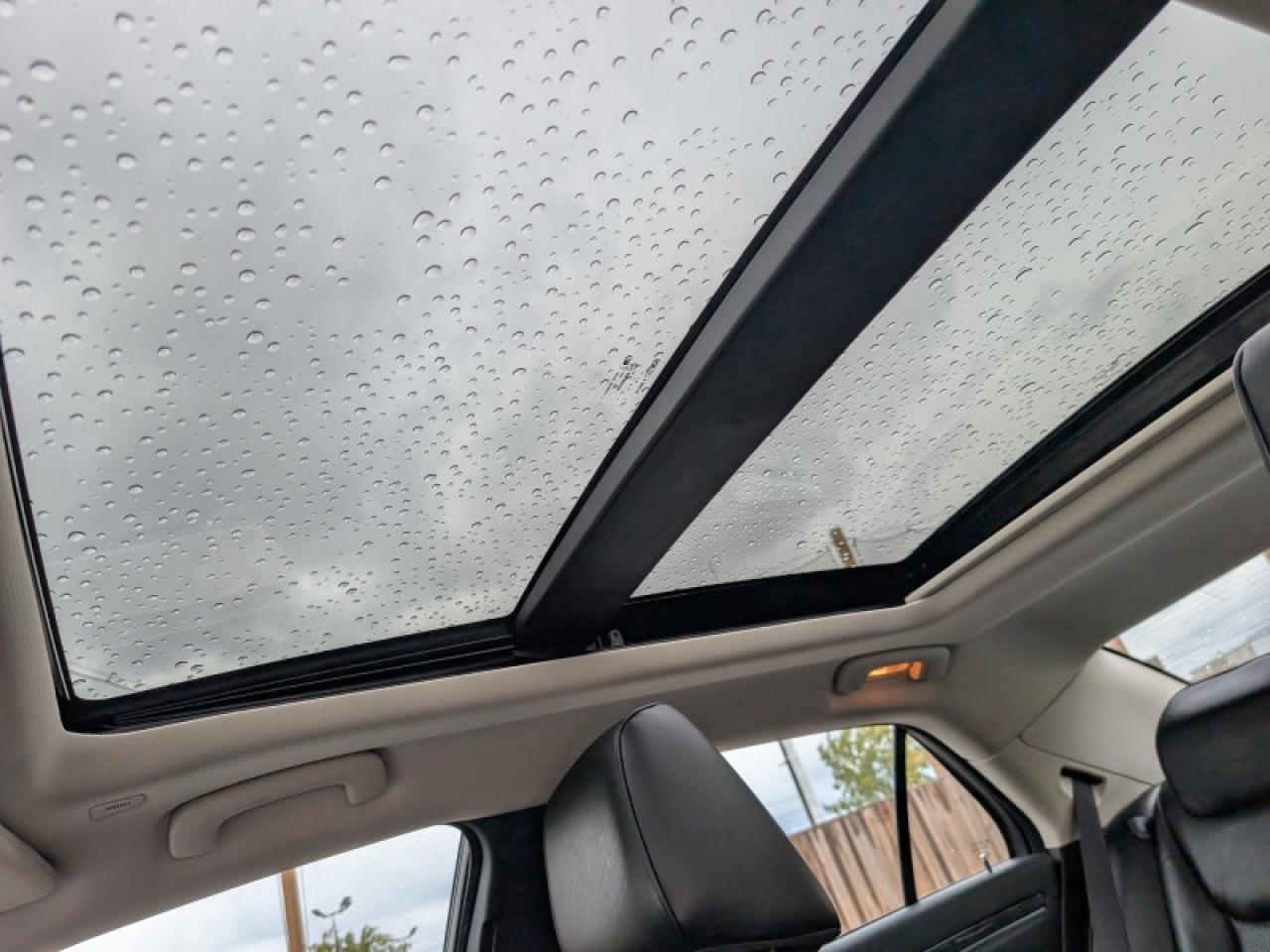 2023 Chrysler 300 Touring L  **COMFORT/SAFETYTEC+ GROUP** Photo