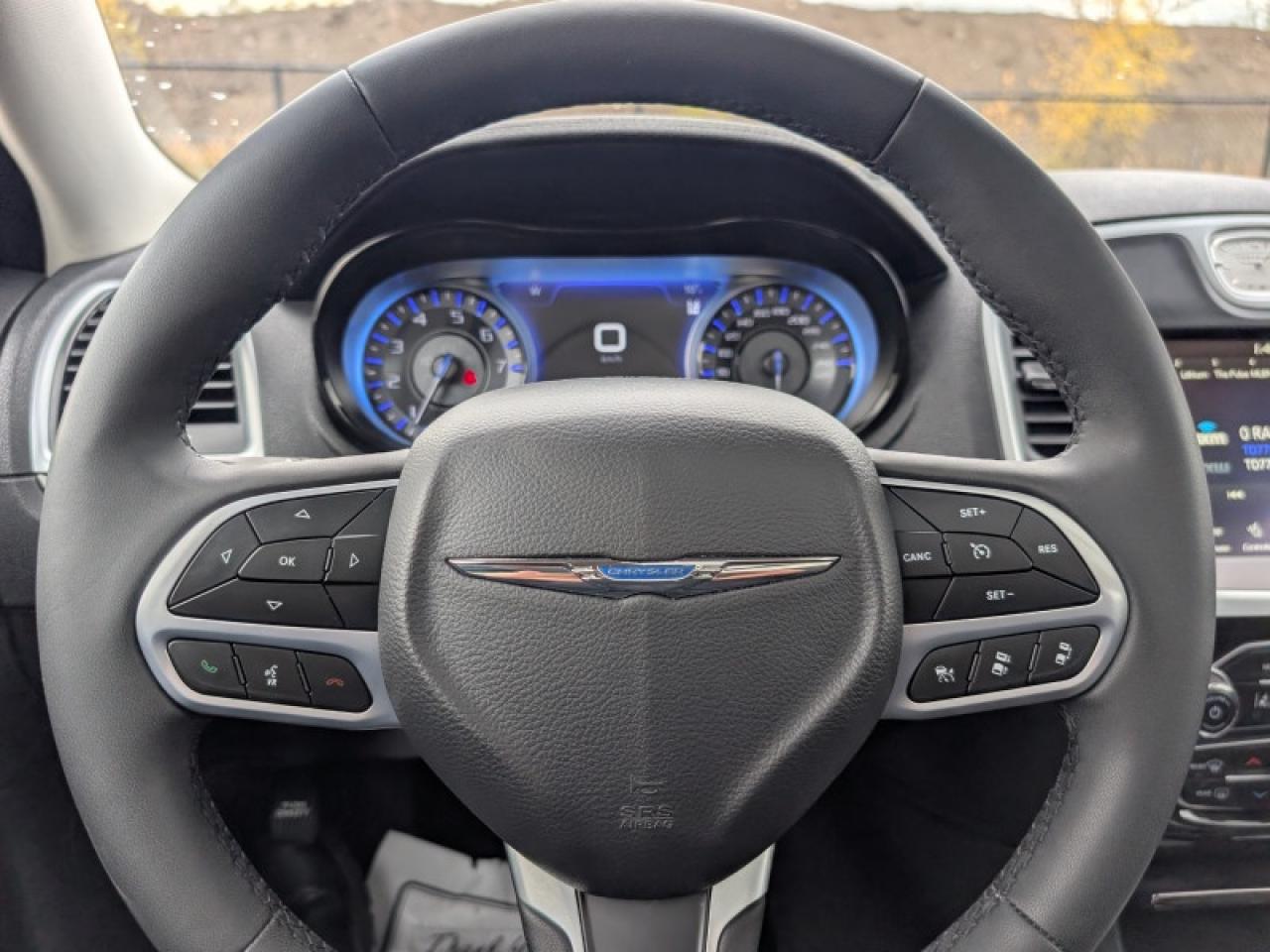 2023 Chrysler 300 Touring L  **COMFORT/SAFETYTEC+ GROUP** Photo