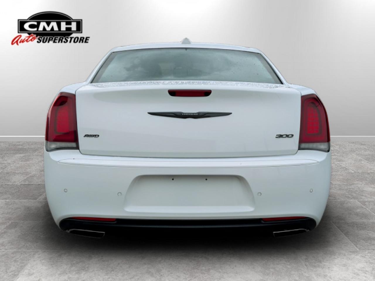 2023 Chrysler 300 Touring L  **COMFORT/SAFETYTEC+ GROUP** Photo3