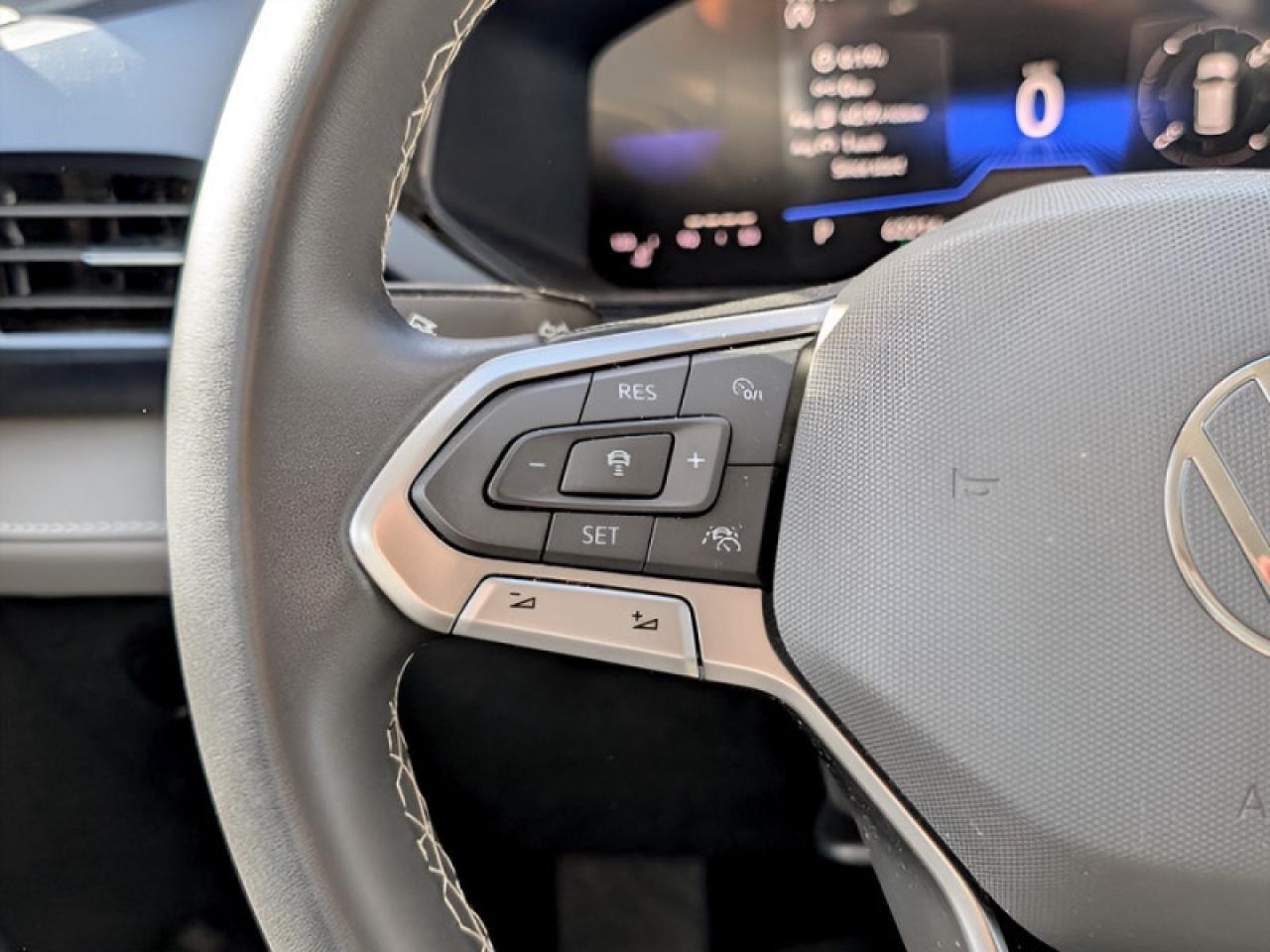 2024 Volkswagen Taos Comfortline  **ADAP CC - HTD SW** Photo