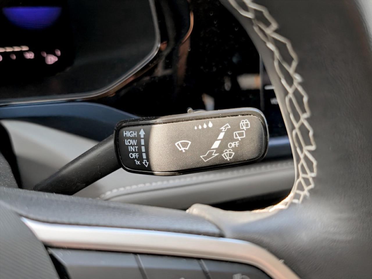 2024 Volkswagen Taos Comfortline  **ADAP CC - HTD SW** Photo