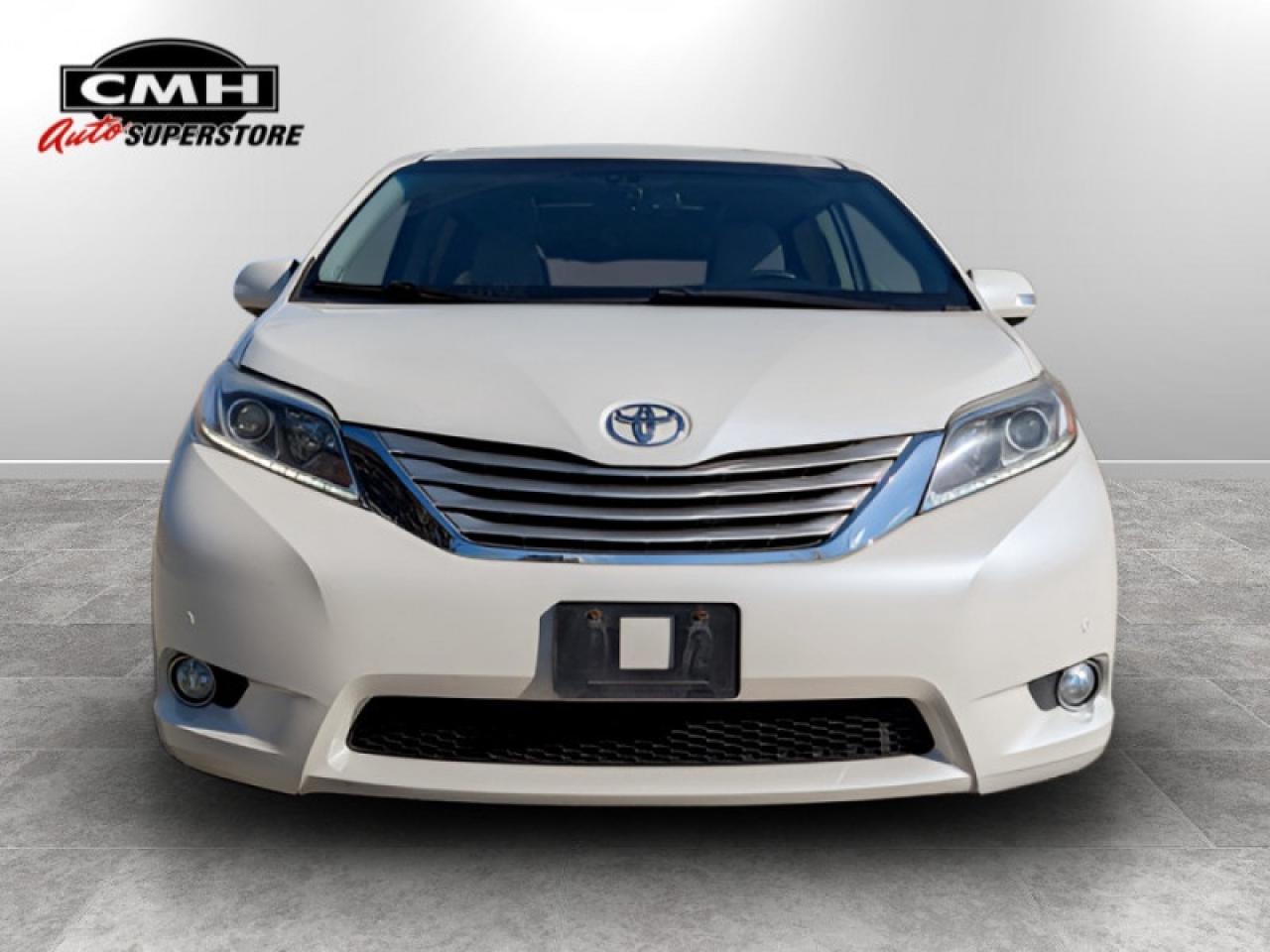 2017 Toyota Sienna Limited FWD 7-Passenger  **34 SERVICE RECS.** Photo