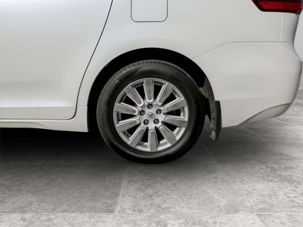 2017 Toyota Sienna Limited FWD 7-Passenger  **34 SERVICE RECS.** Photo