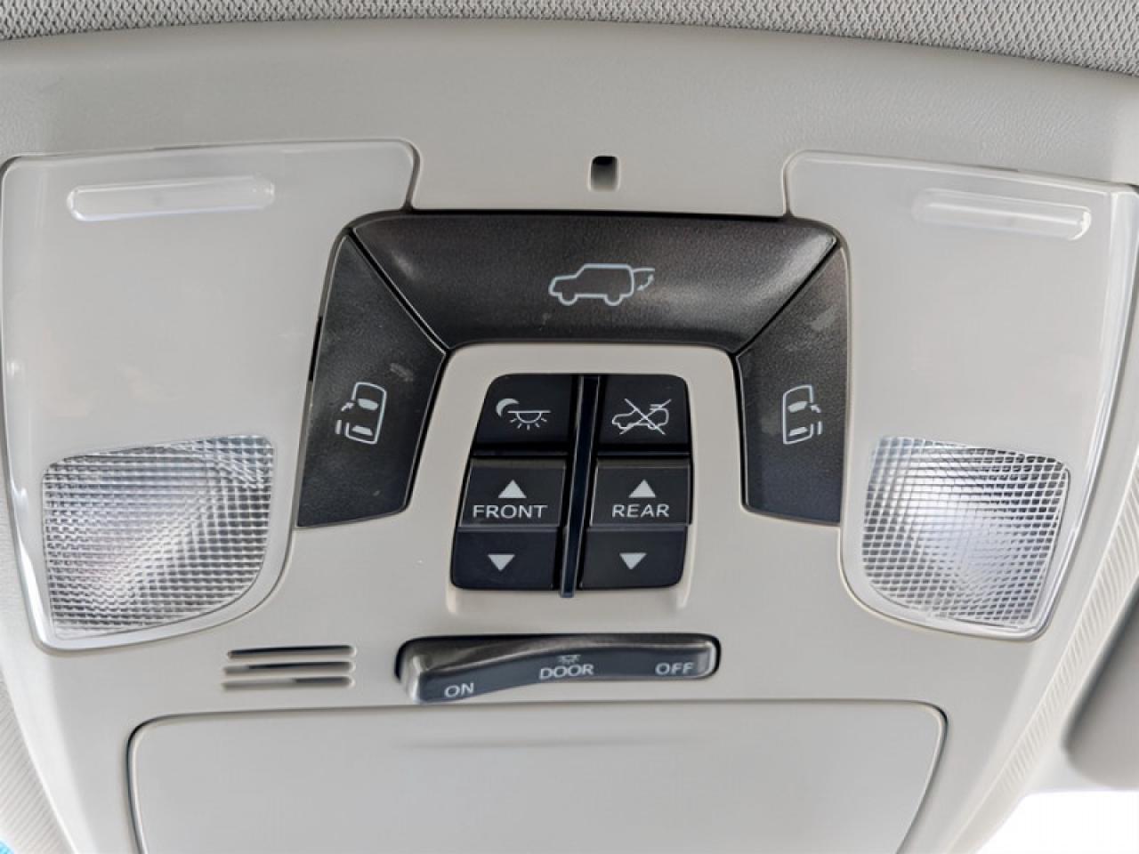 2017 Toyota Sienna Limited FWD 7-Passenger  **34 SERVICE RECS.** Photo