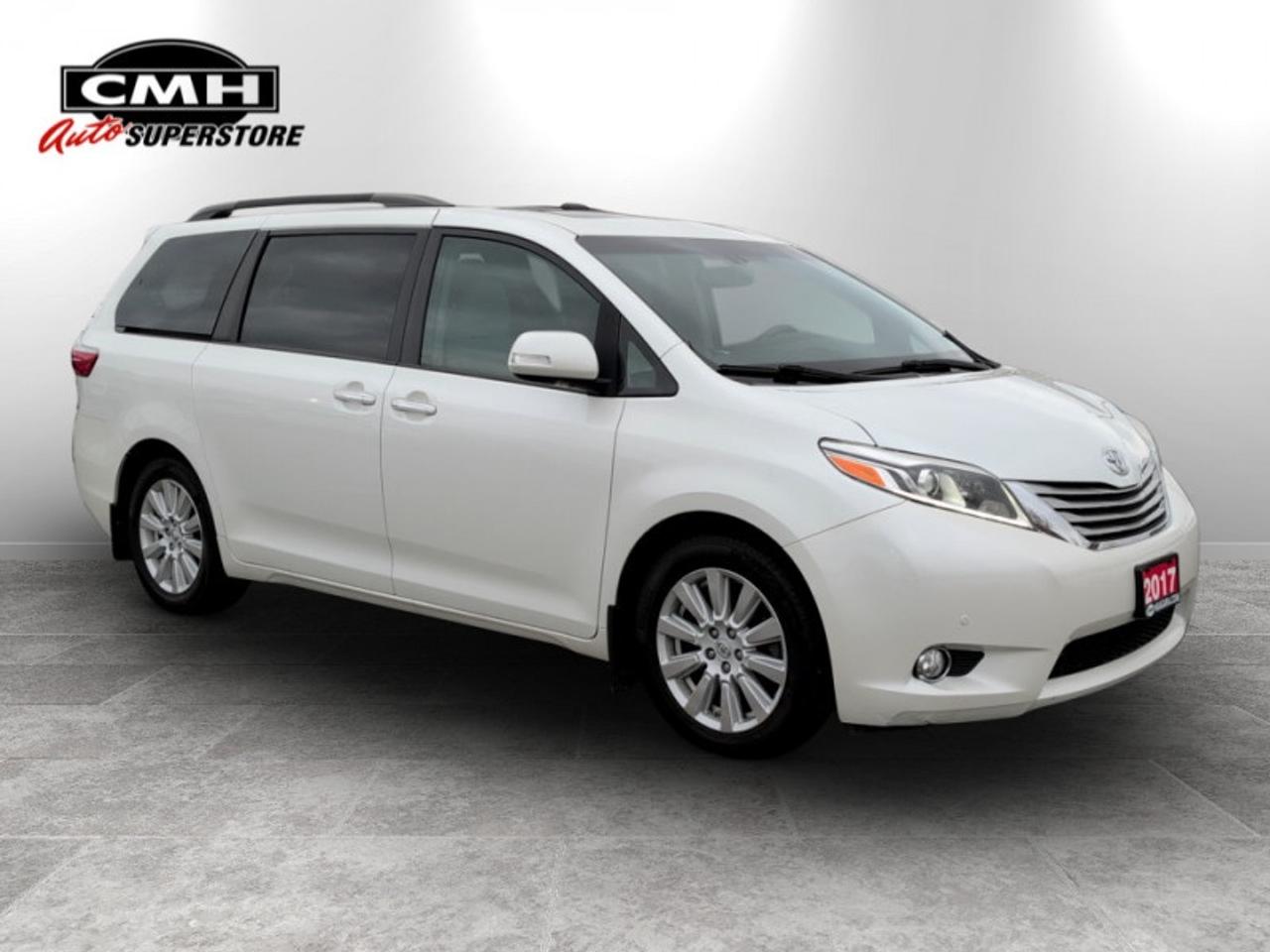 2017 Toyota Sienna Limited FWD 7-Passenger  **34 SERVICE RECS.** Photo