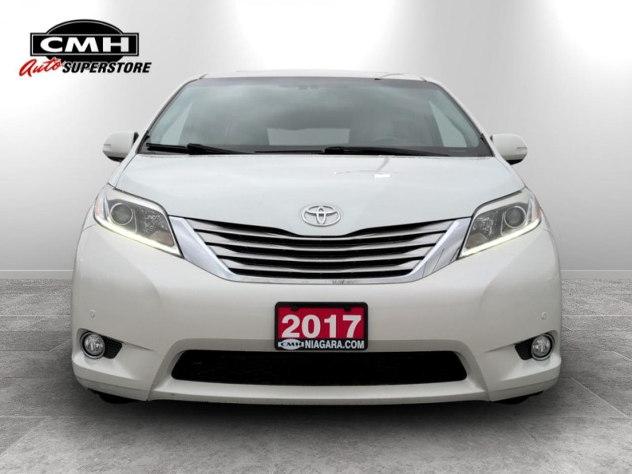 2017 Toyota Sienna Limited FWD 7-Passenger  **34 SERVICE RECS.** Photo