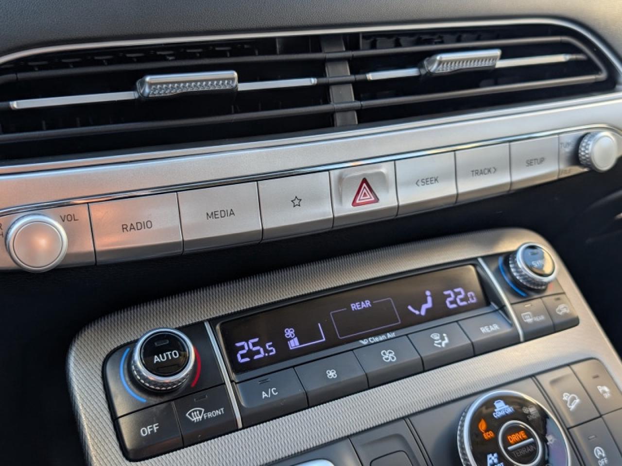 2022 Hyundai PALISADE Preferred 8-Passenger  **SUNROOF** Photo