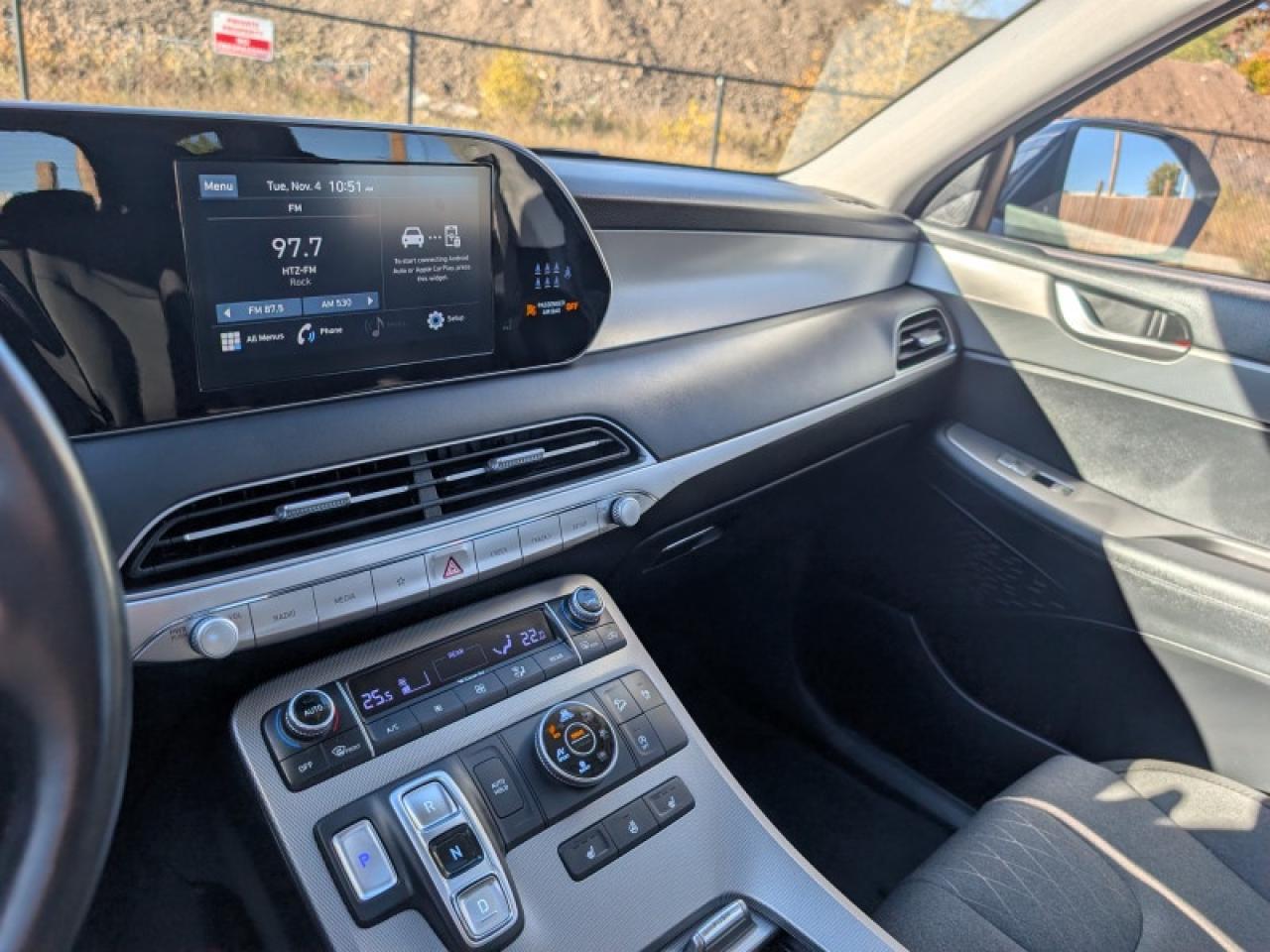 2022 Hyundai PALISADE Preferred 8-Passenger  **SUNROOF** Photo