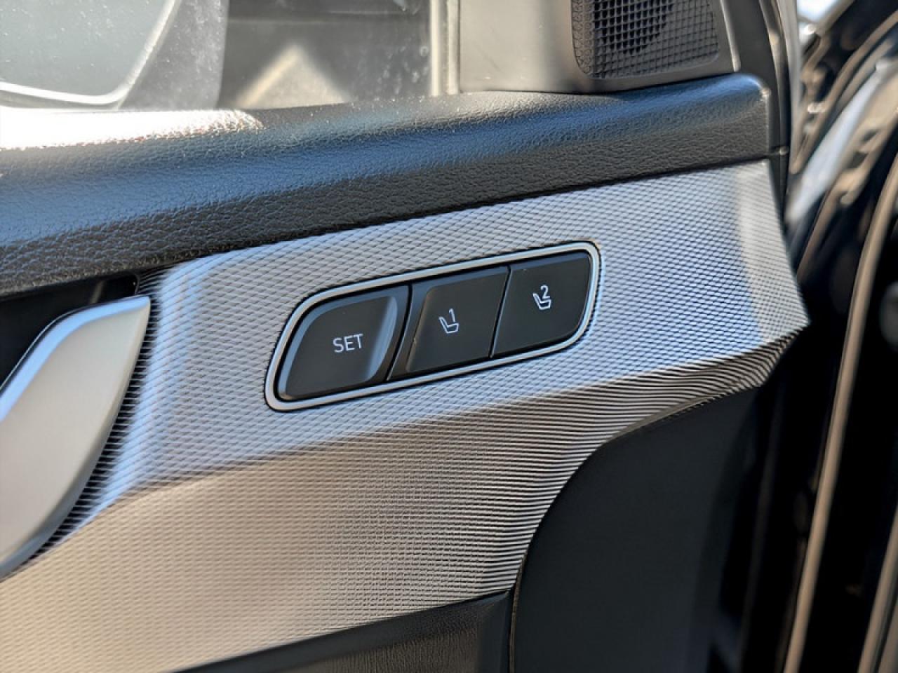 2022 Hyundai PALISADE Preferred 8-Passenger  **SUNROOF** Photo