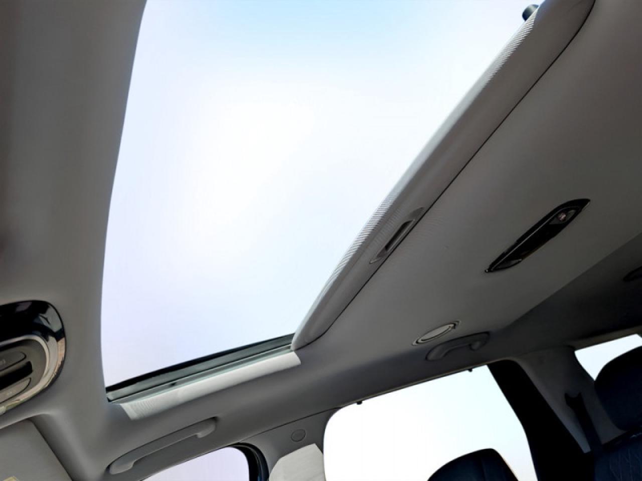 2022 Hyundai PALISADE Preferred 8-Passenger  **SUNROOF** Photo