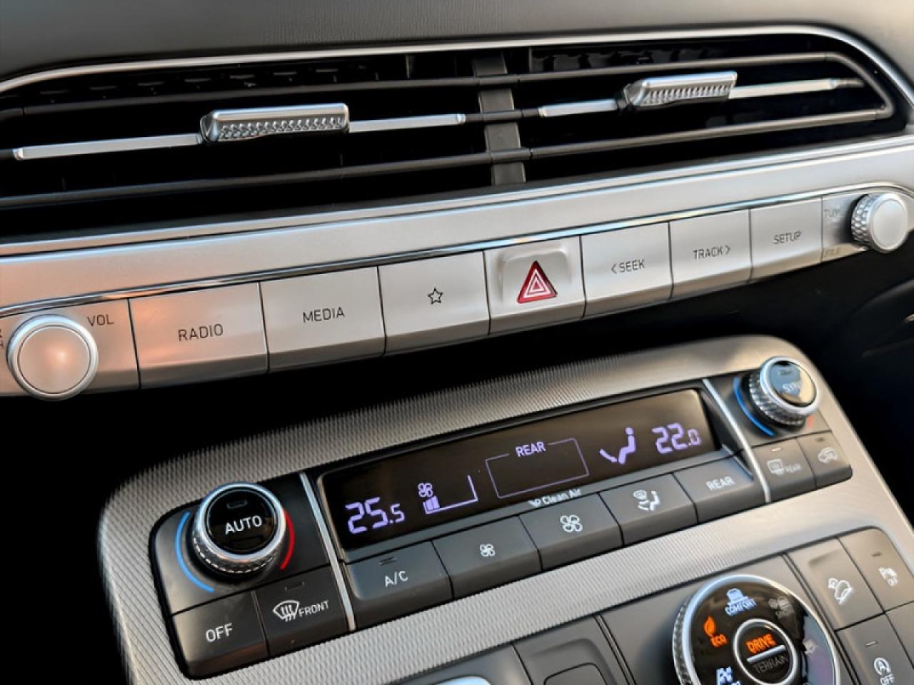 2022 Hyundai PALISADE Preferred 8-Passenger  **SUNROOF** Photo