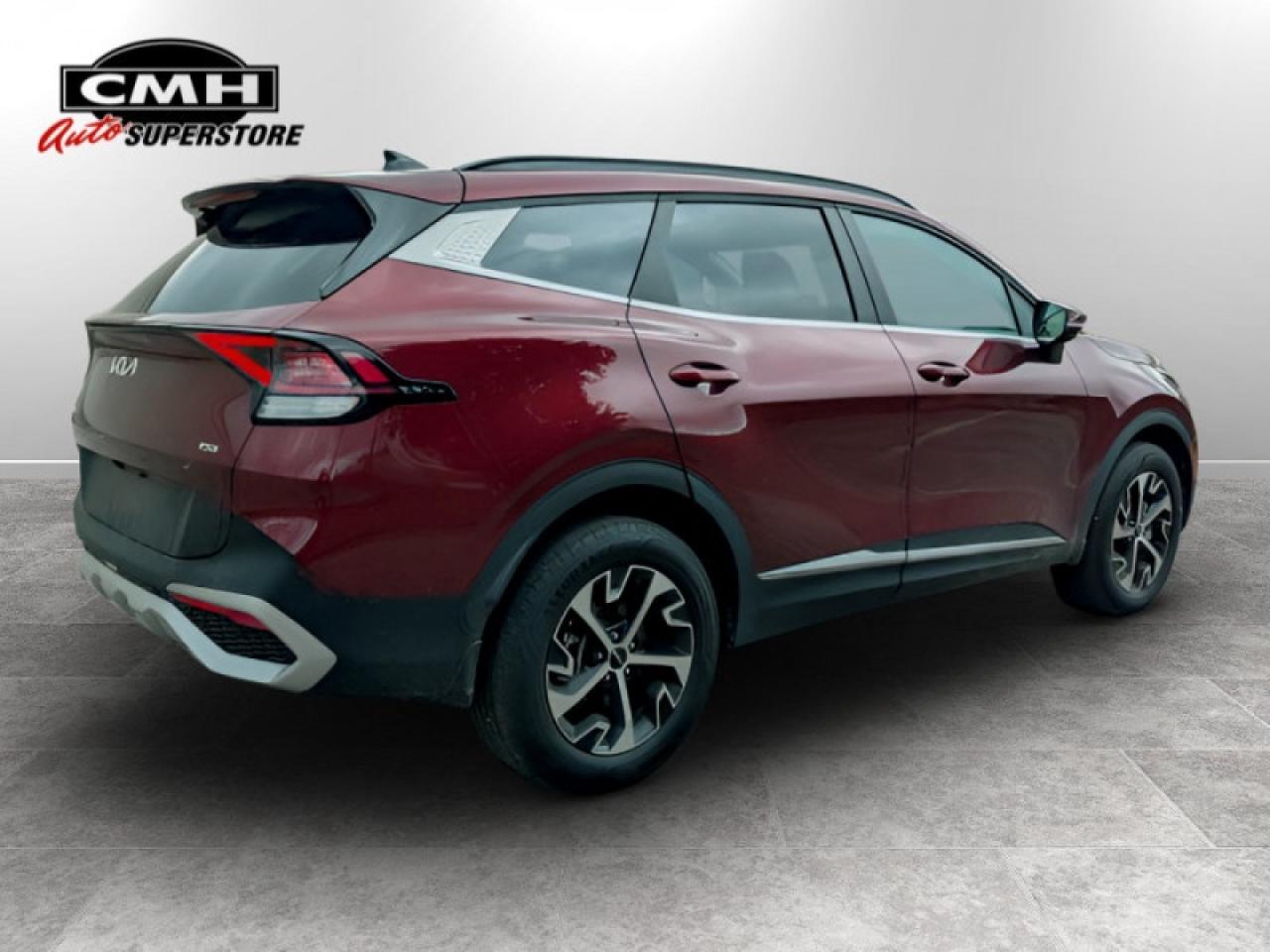 2025 Kia Sportage EX AWD  **VERY LOW KMS - SUNROOF** Photo