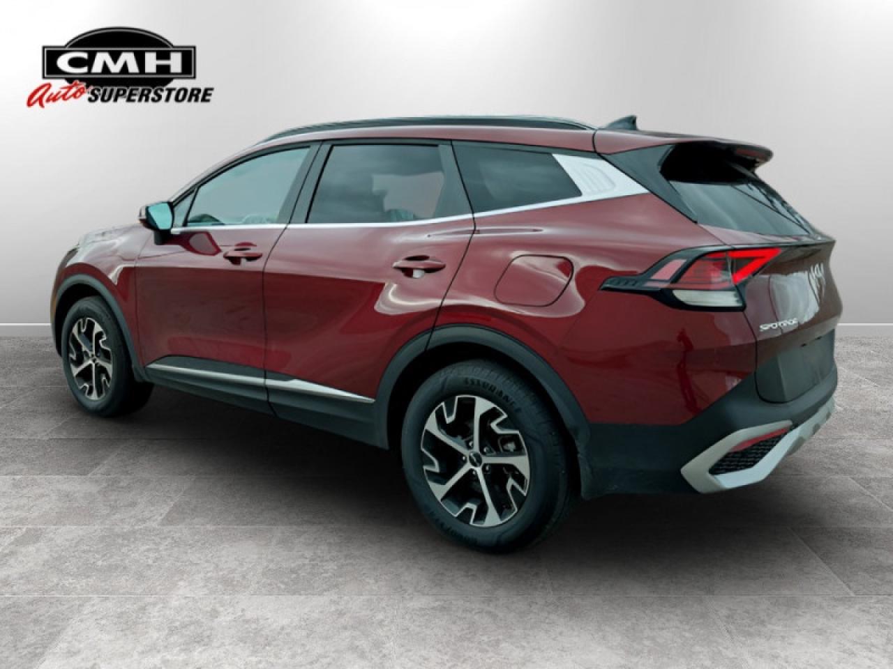 2025 Kia Sportage EX AWD  **VERY LOW KMS - SUNROOF** Photo