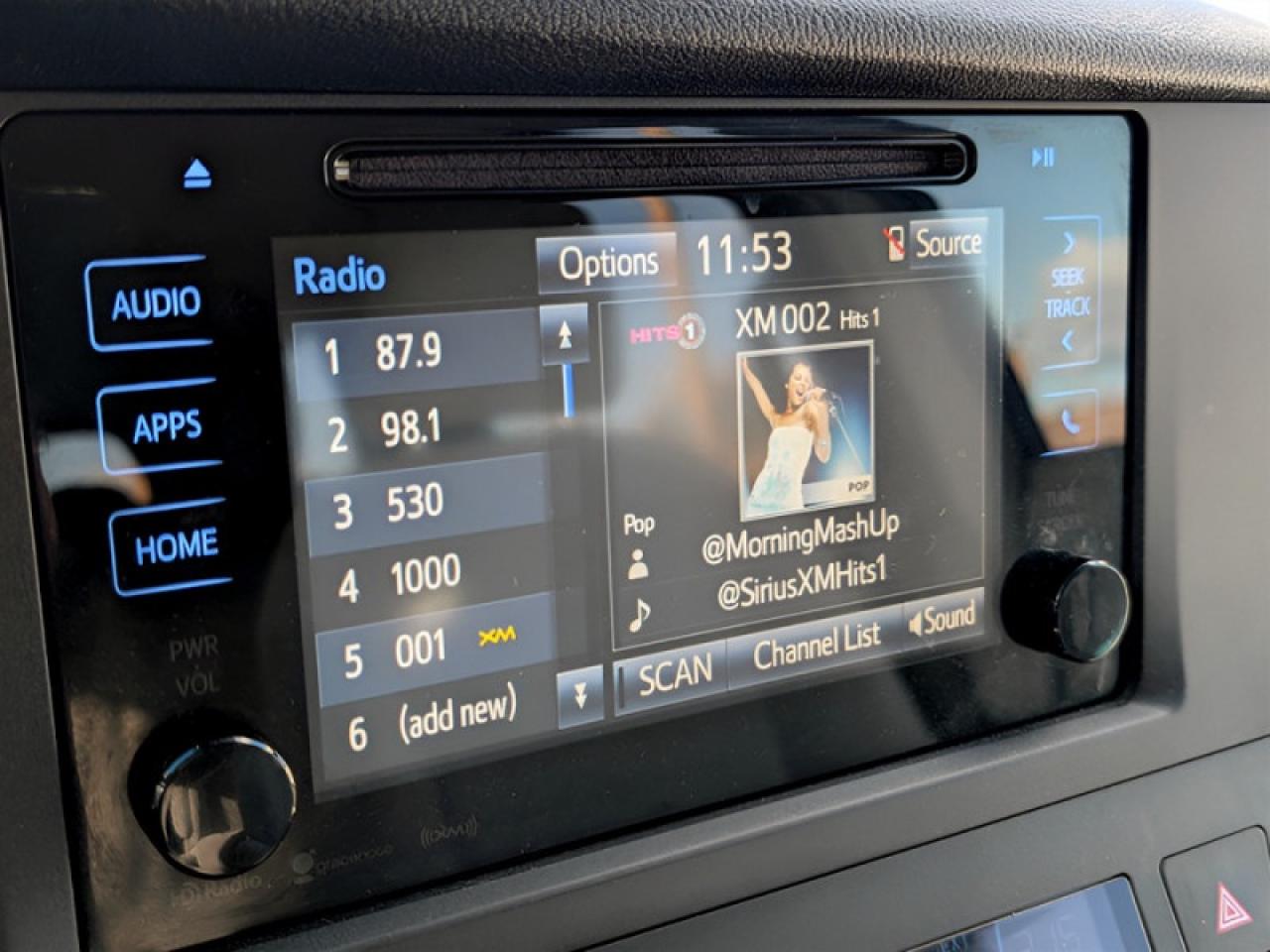 2016 Toyota Sienna LE 8-Passenger  **8 PASS - PWR SLIDERS** Photo