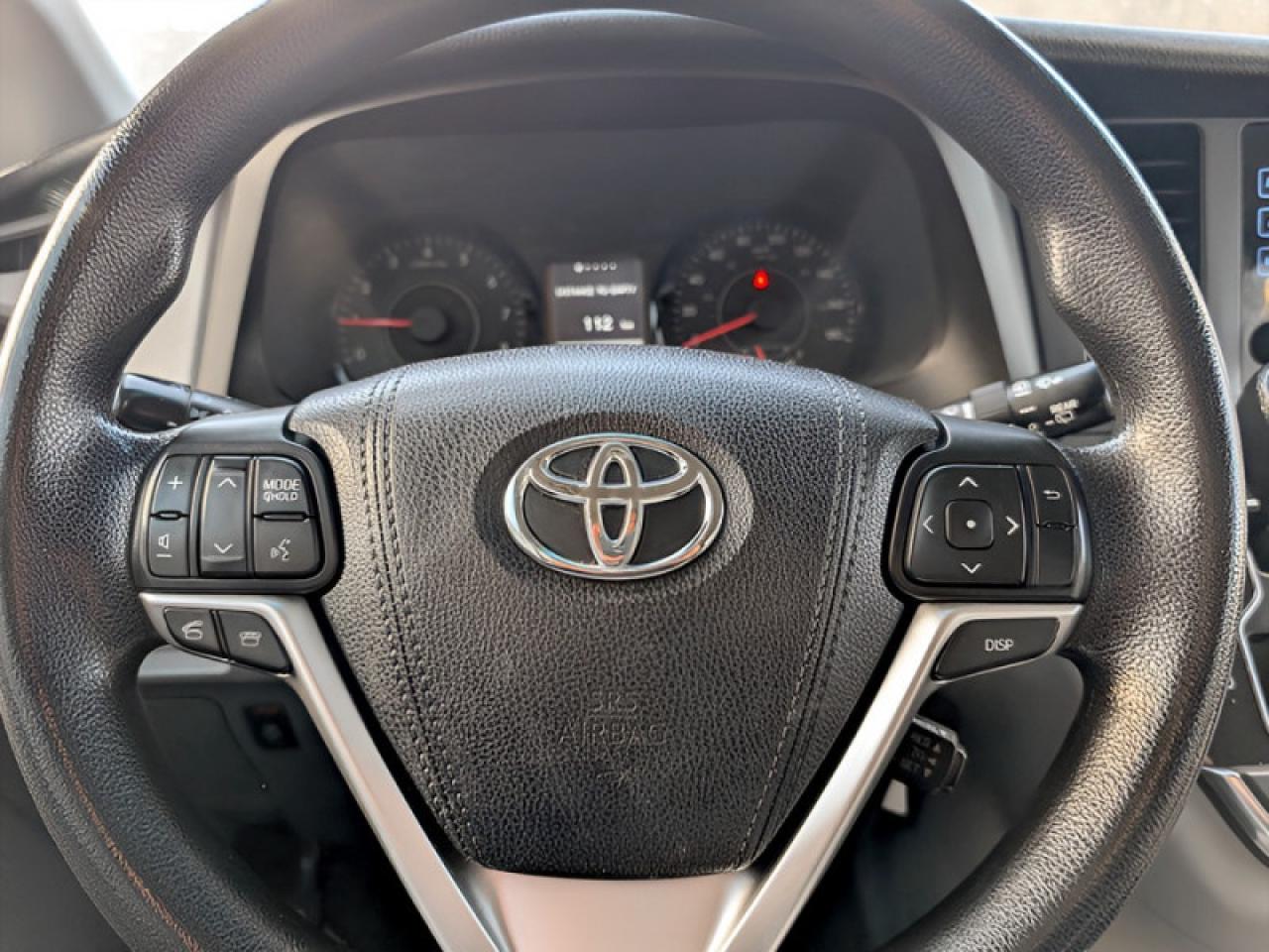 2016 Toyota Sienna LE 8-Passenger  **8 PASS - PWR SLIDERS** Photo