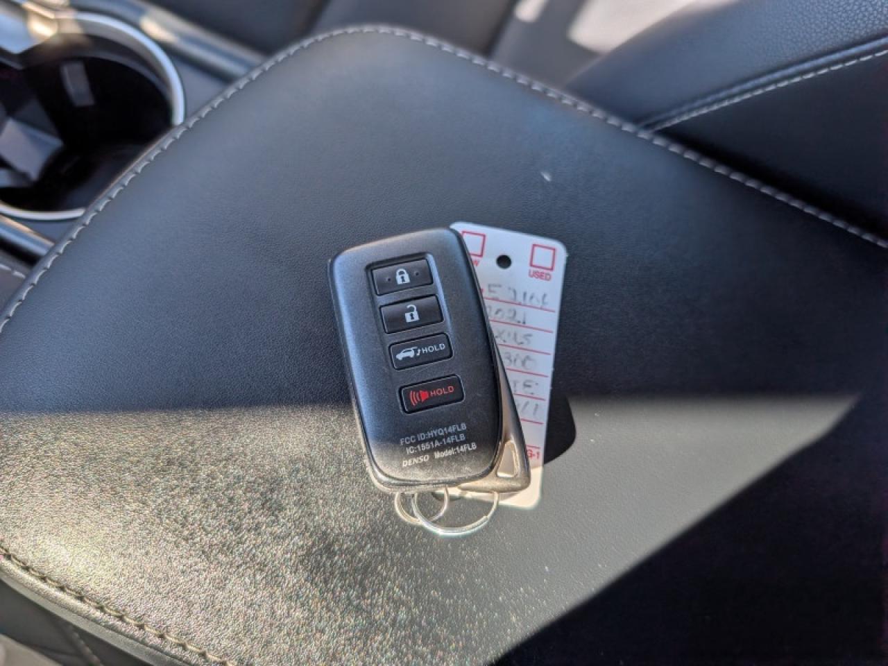 2021 Lexus NX 300 Luxury  **COOLED SEATS - SUNROOF** Photo