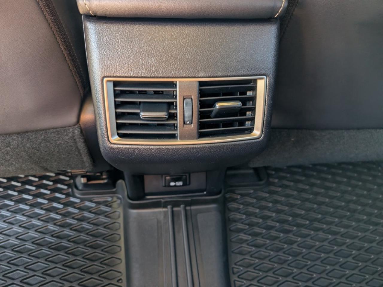 2021 Lexus NX 300 Luxury  **COOLED SEATS - SUNROOF** Photo