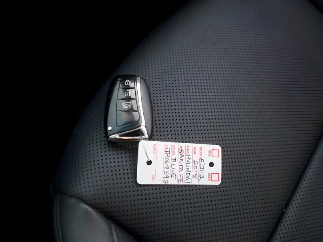 2018 Hyundai Santa Fe Sport Limited AWD  **ULTRA LOW KMS** Photo