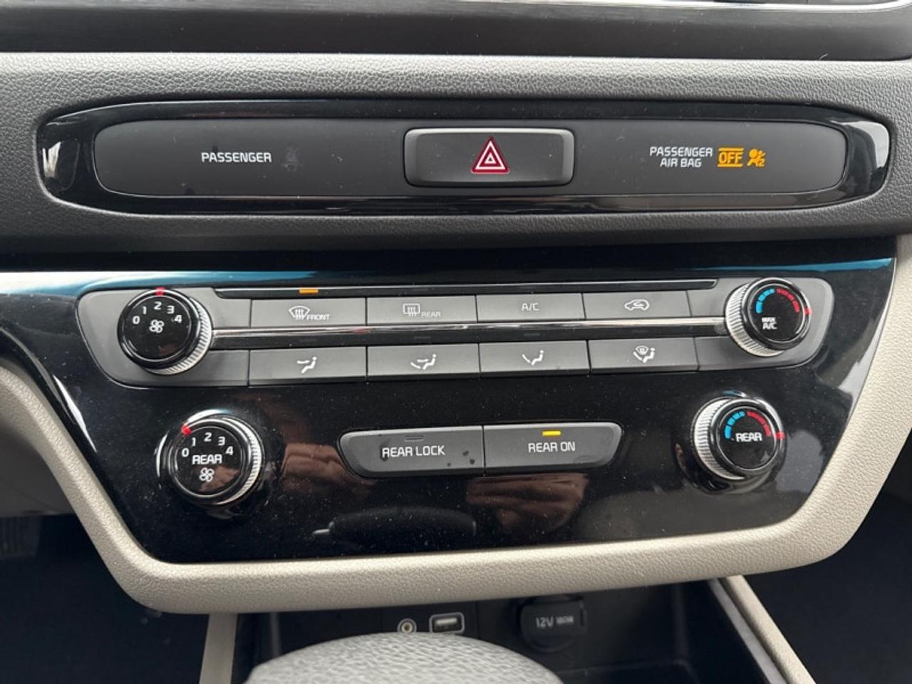 2019 Kia Sedona L   - $190 B/W - Low Mileage Photo