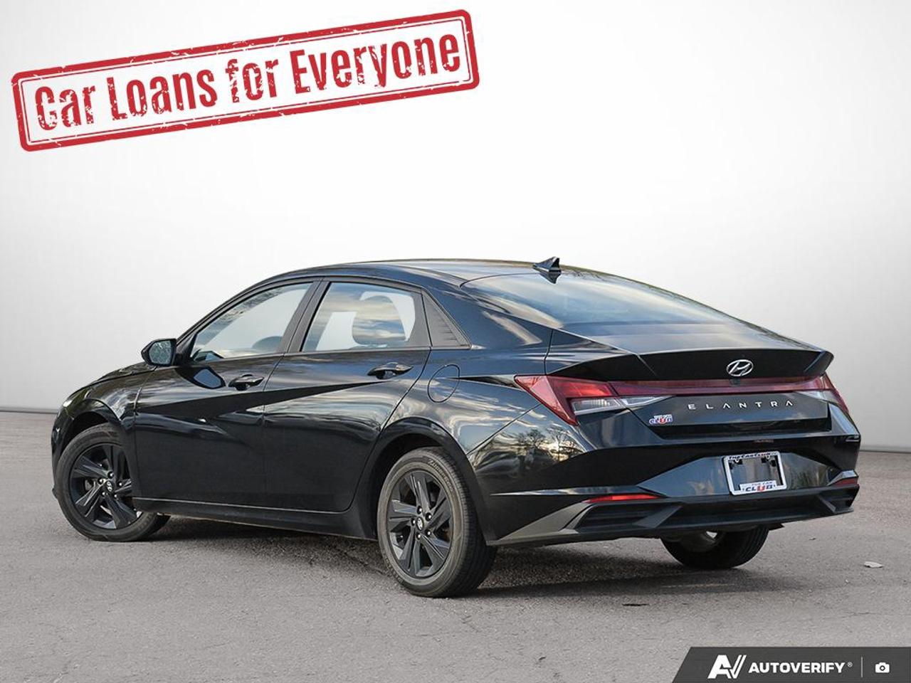 2022 Hyundai Elantra Preferred Photo3