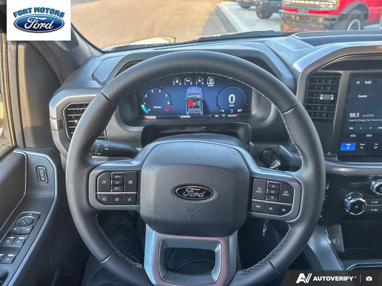 2025 Ford F-150 XLT Photo5