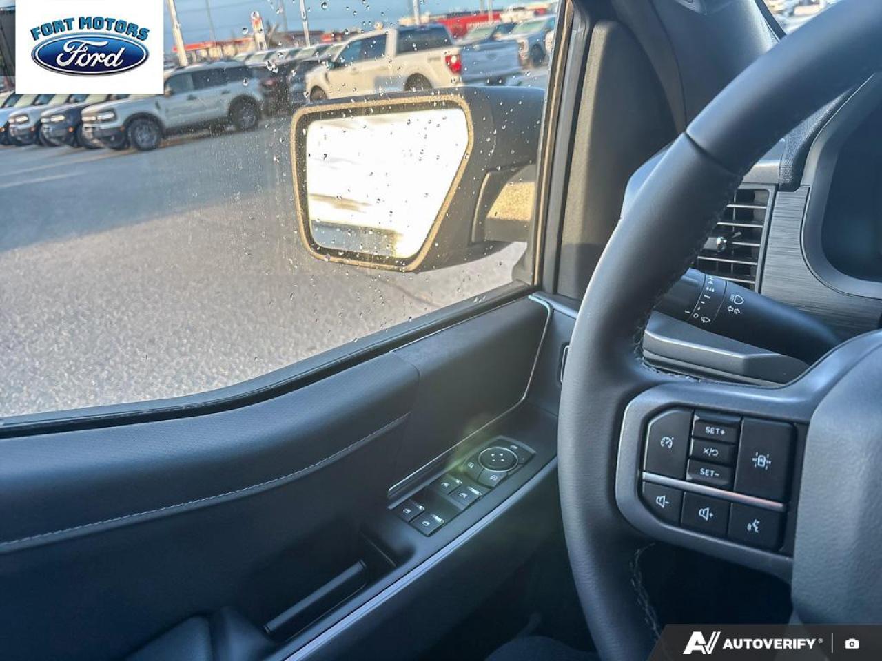 2025 Ford F-150 XLT Photo5