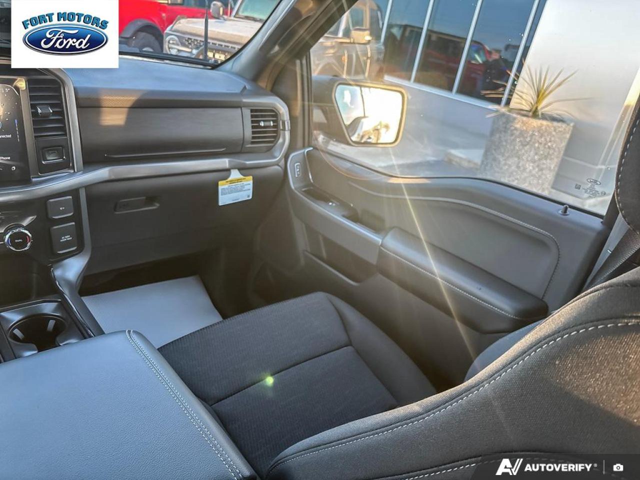 2025 Ford F-150 XLT Photo5