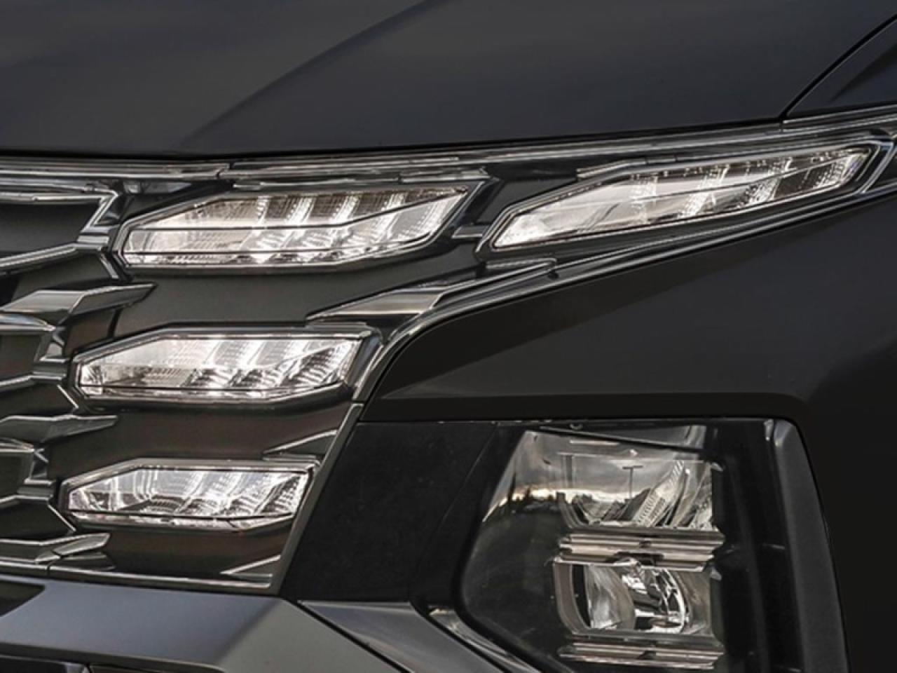 2026 Chevrolet Trax LT  LT, SUNROOF PACKAGE, BLACK ON BLACK Photo