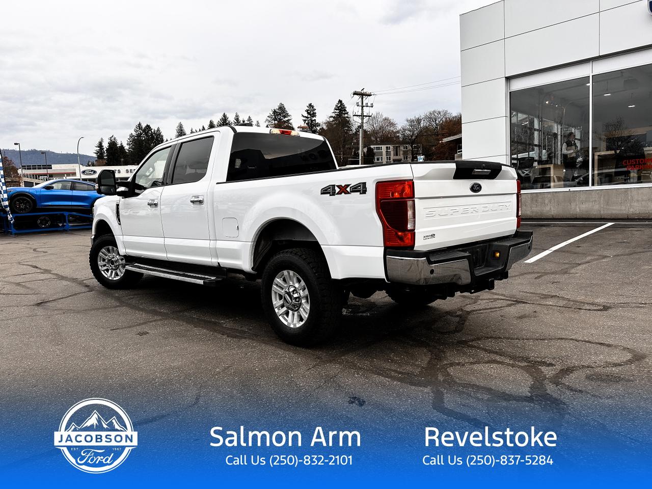 2022 Ford F-250 Super Duty SRW XLT Photo2