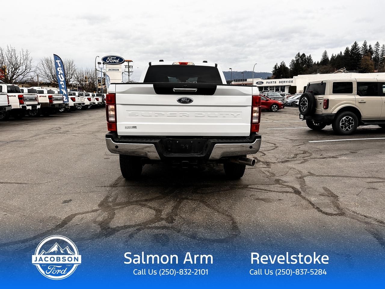 2022 Ford F-250 Super Duty SRW XLT Photo3