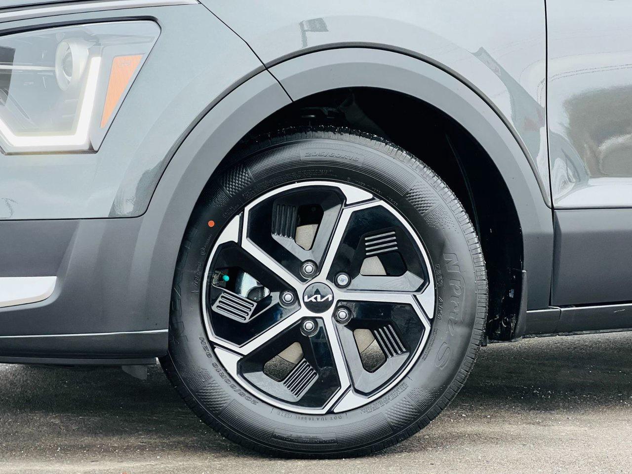 2026 Kia NIRO HEV EX Photo