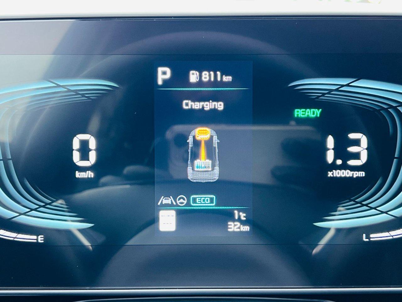 2026 Kia NIRO HEV EX Photo