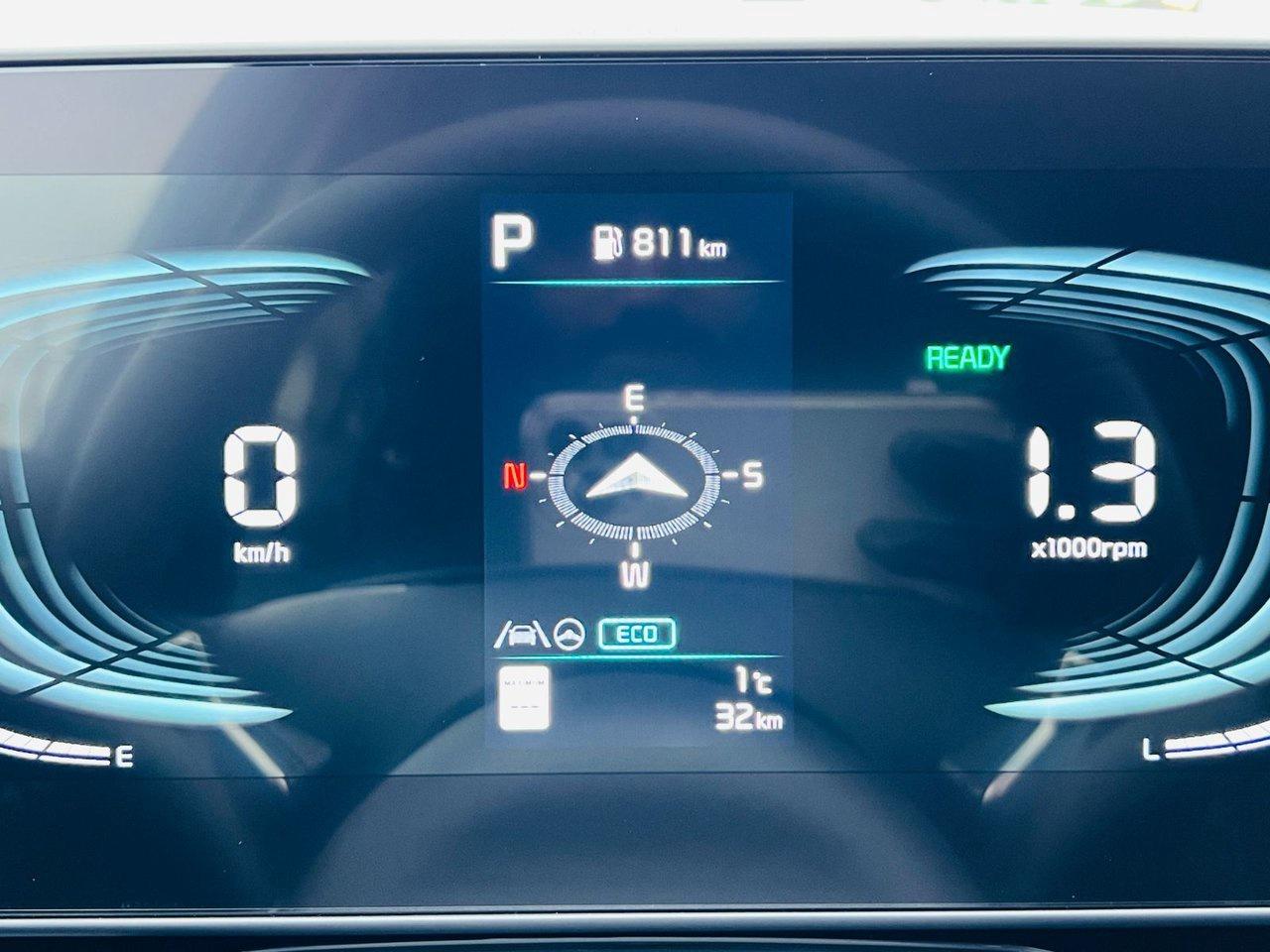 2026 Kia NIRO HEV EX Photo