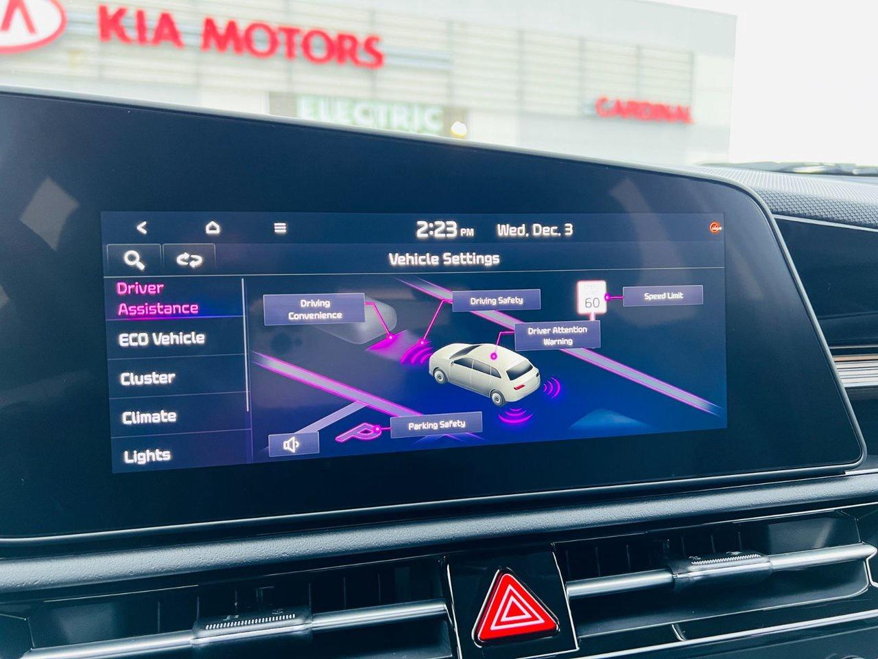 2026 Kia NIRO HEV EX Photo