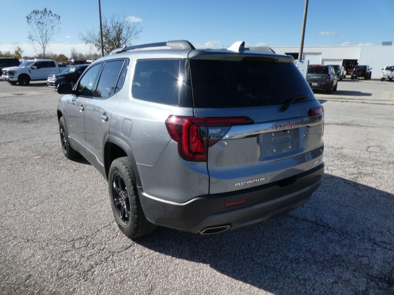 2020 GMC Acadia AT4 AT4 Photo2