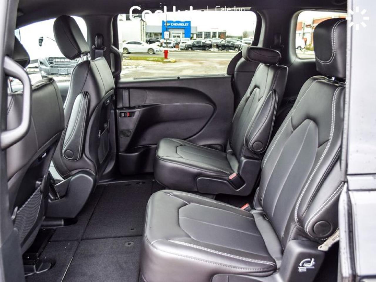 2026 Chrysler Pacifica Select S Appearance Blind Spot Lane Assist Navi 10.1"Display Photo