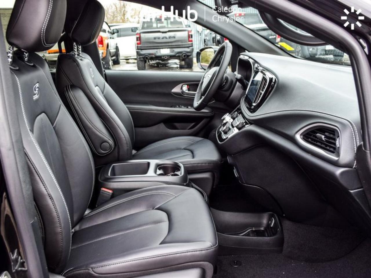 2026 Chrysler Pacifica Select S Appearance Blind Spot Lane Assist Navi 10.1"Display Photo