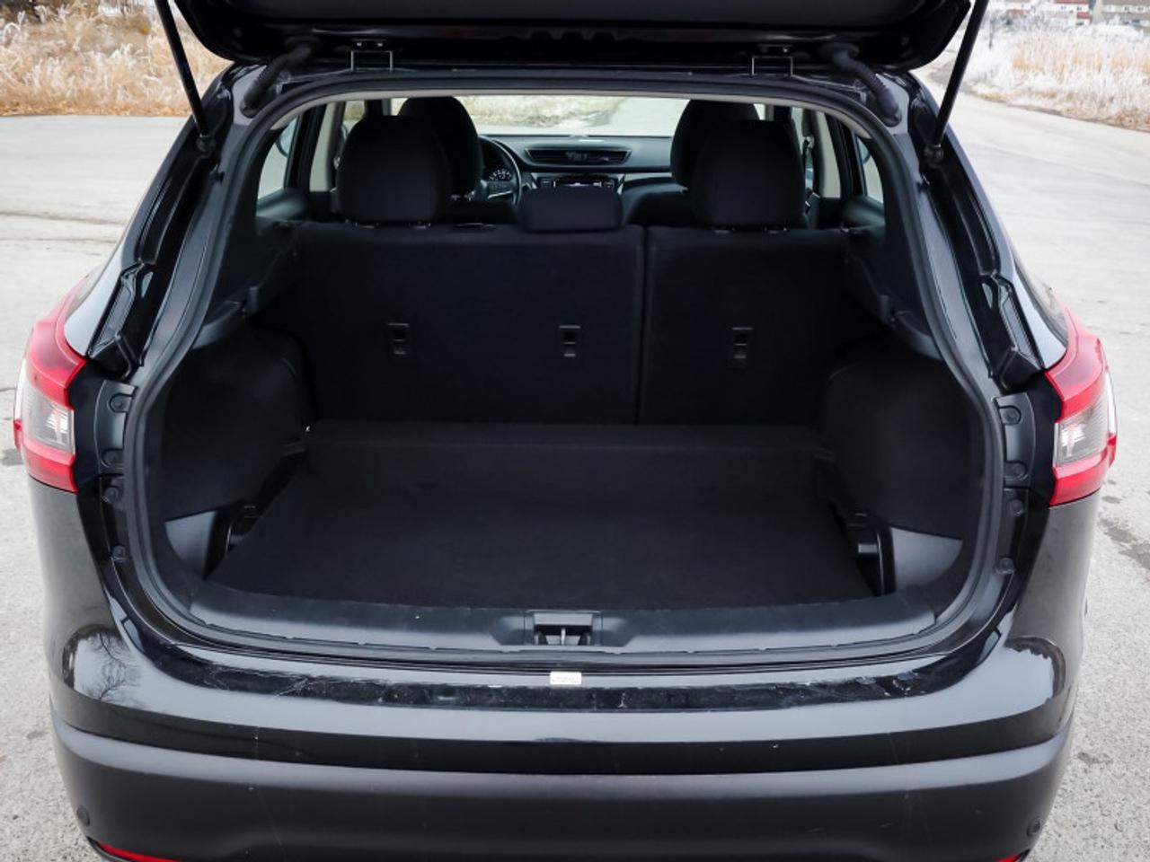 2023 Nissan Qashqai SL AWD  - $158 B/W Photo