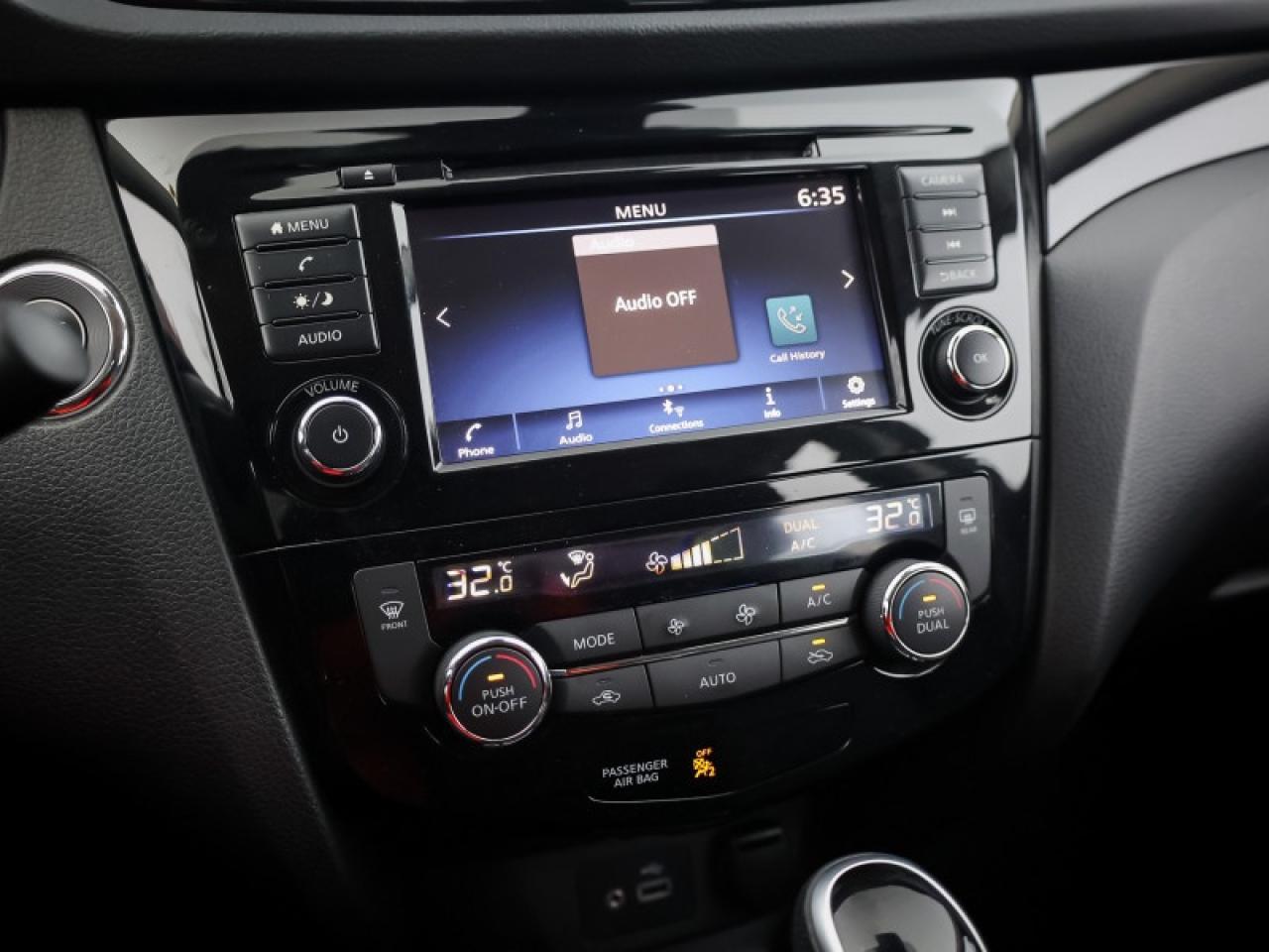 2023 Nissan Qashqai SL AWD  - $179 B/W Photo