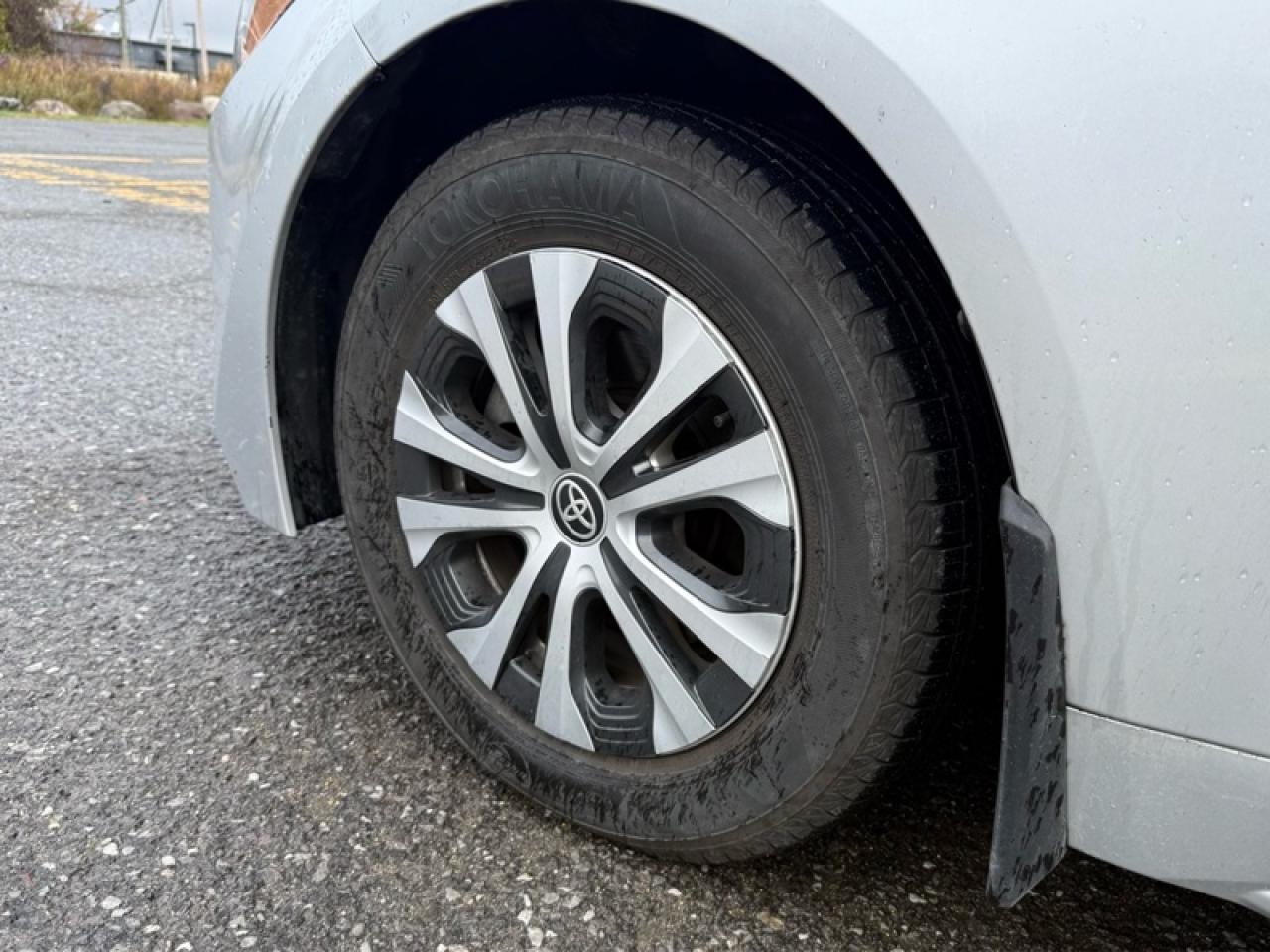 2023 Toyota Corolla Hybrid LE  - Heated Seats Photo