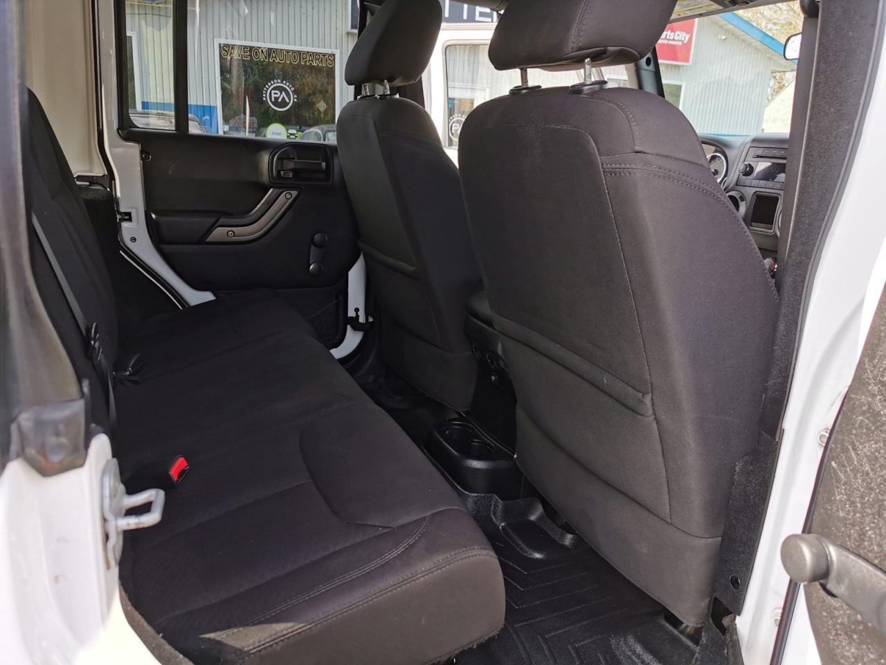 2013 Jeep Wrangler UNLIMITED SPORT - Photo #17