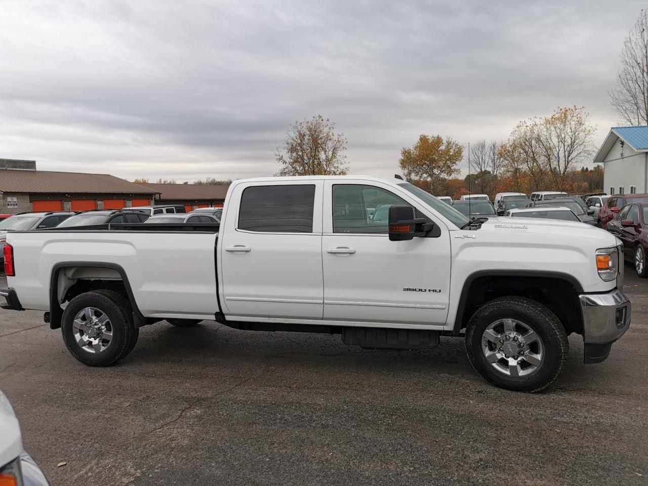 2019 GMC Sierra 3500 HD SLE Long Box - Photo #6