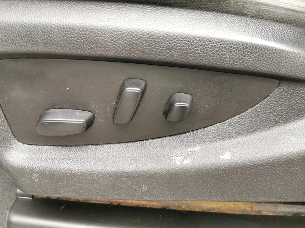 2019 GMC Sierra 3500 HD SLE Long Box - Photo #12