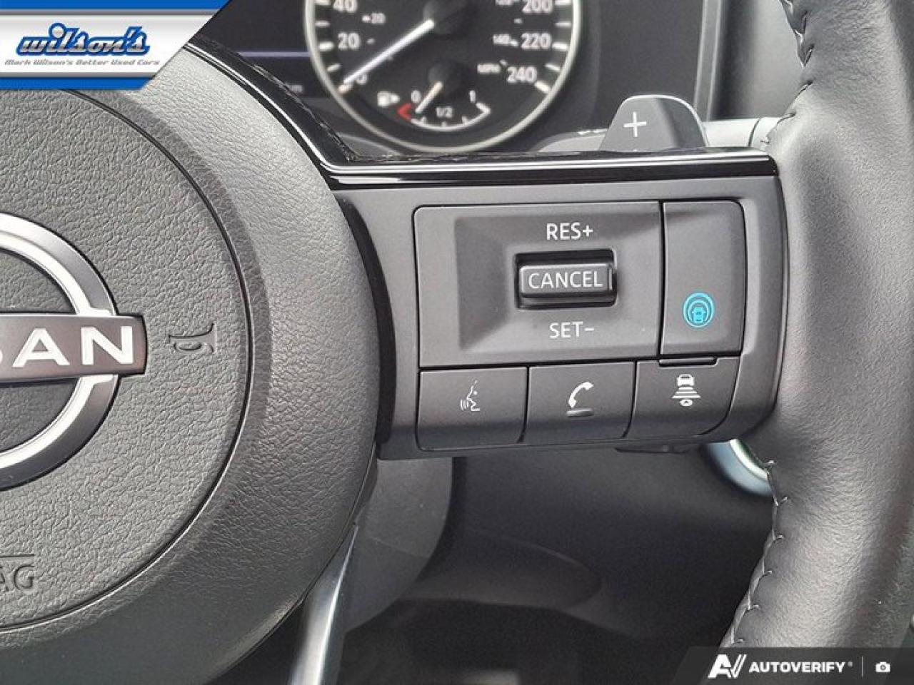 2023 Nissan Rogue SL AWD | Leather | Pano Roof | Nav | 360 Camera | Adaptive Cruise | Heated Wheel + Seats and More ! Photo