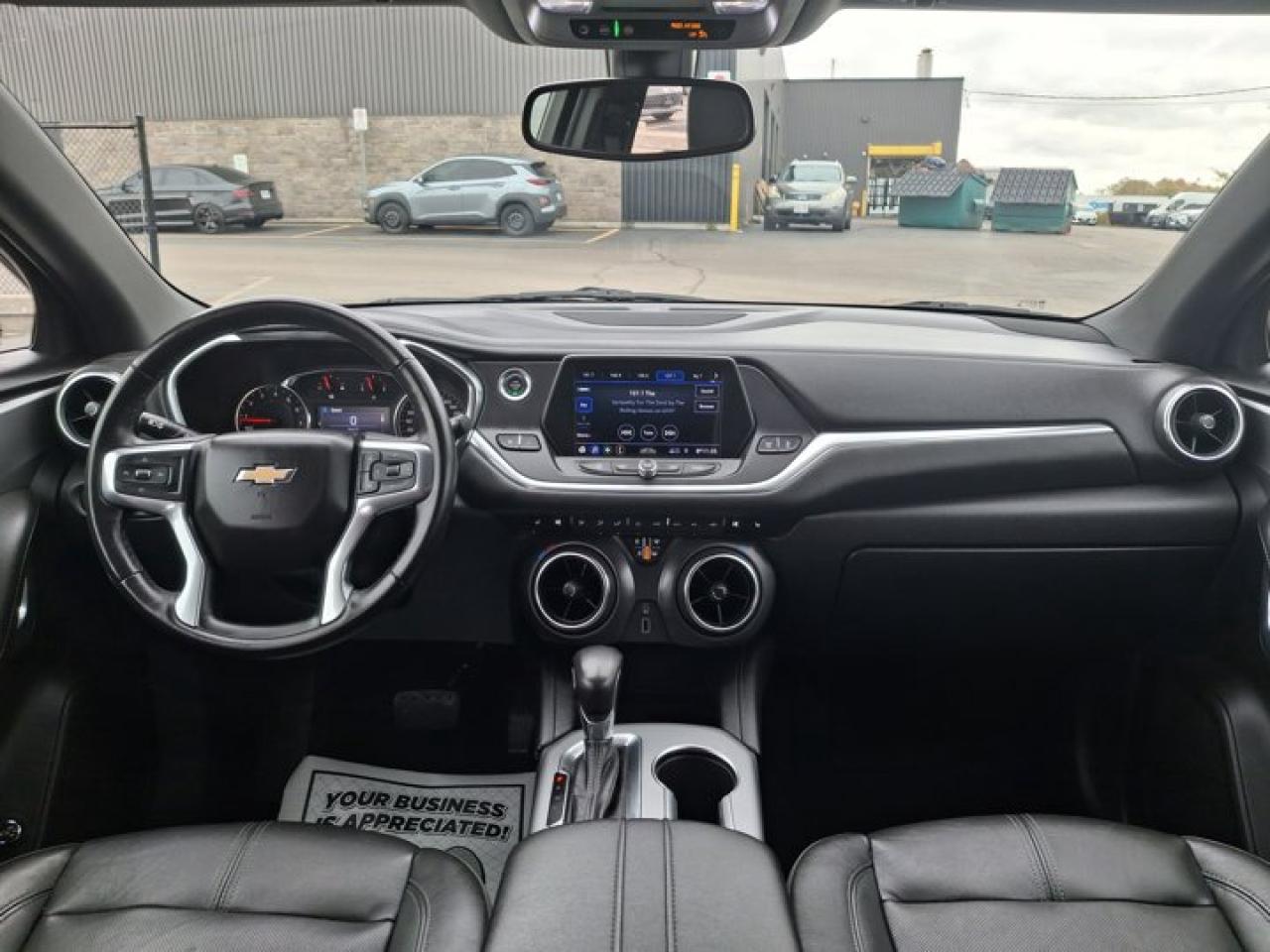 2020 Chevrolet Blazer True North AWD V6 | Leather | Power Liftgate | Heated Seats | Remote Start | CarPlay and More ! Photo
