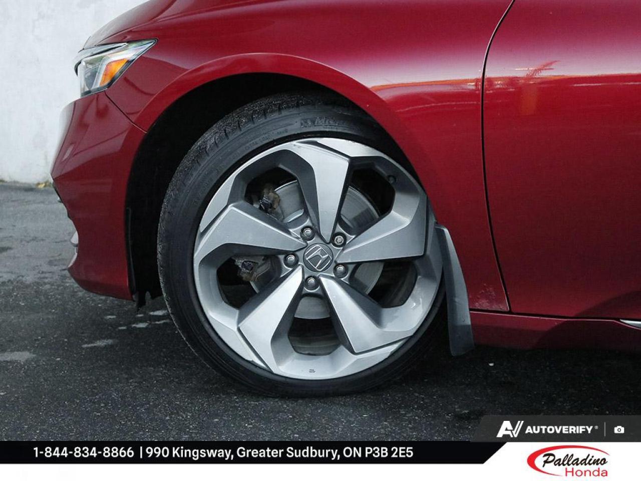 2018 Honda Accord Sedan Touring Photo