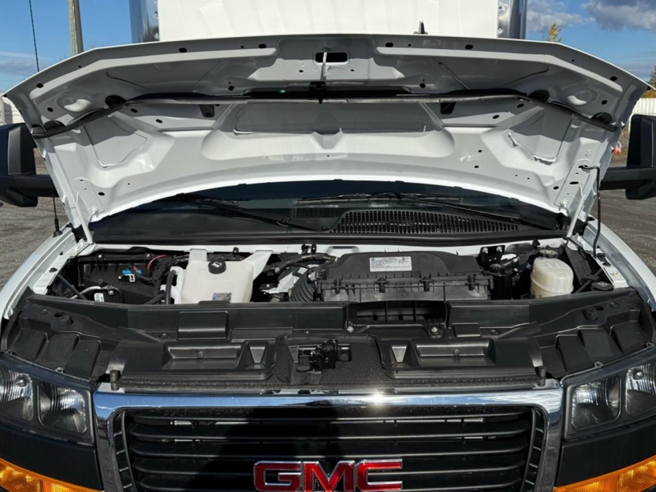 2025 GMC Savana Commercial Cutaway 159  - Back-Up Alarm Photo