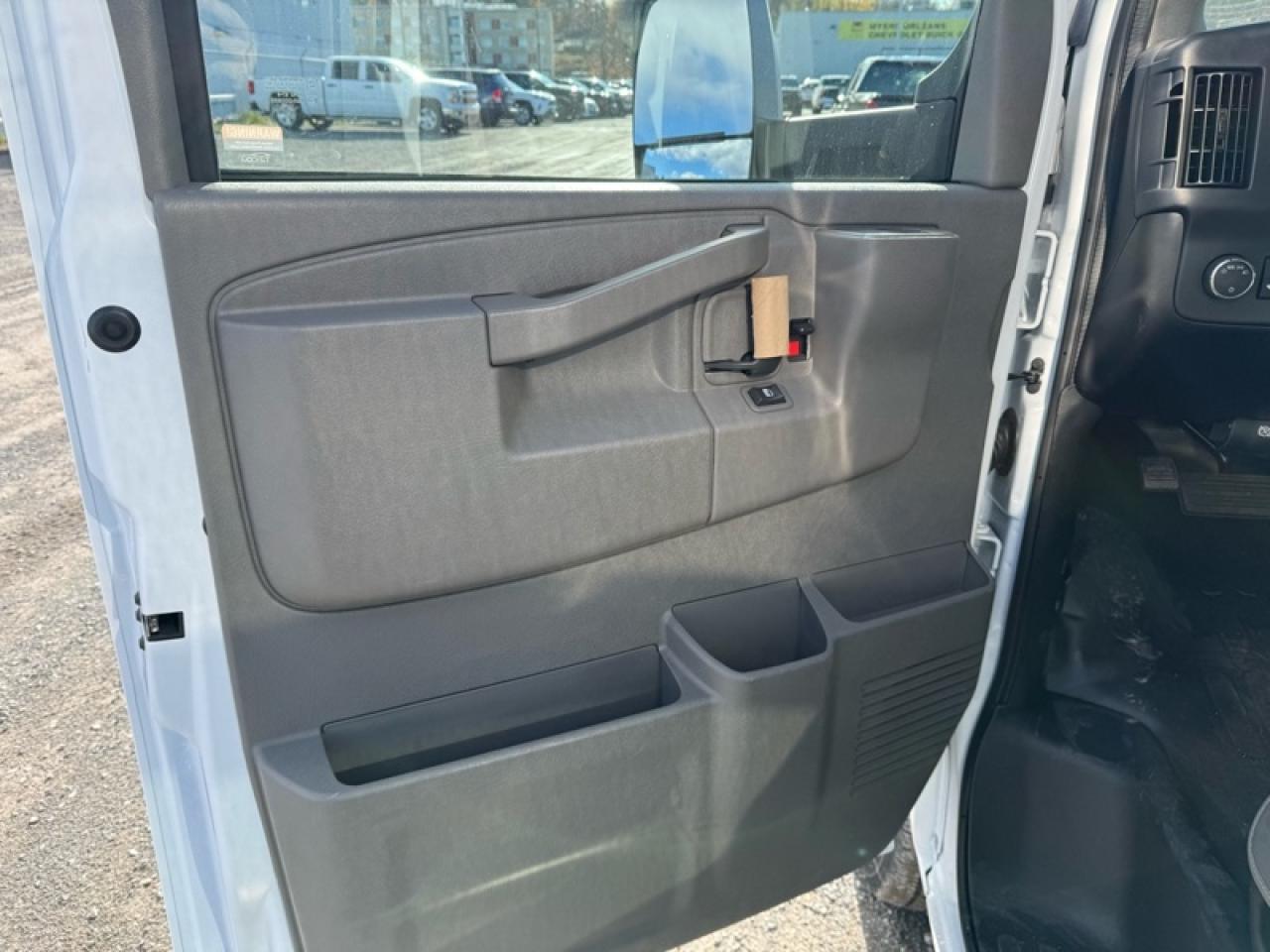 2025 GMC Savana Commercial Cutaway 159  - Back-Up Alarm Photo