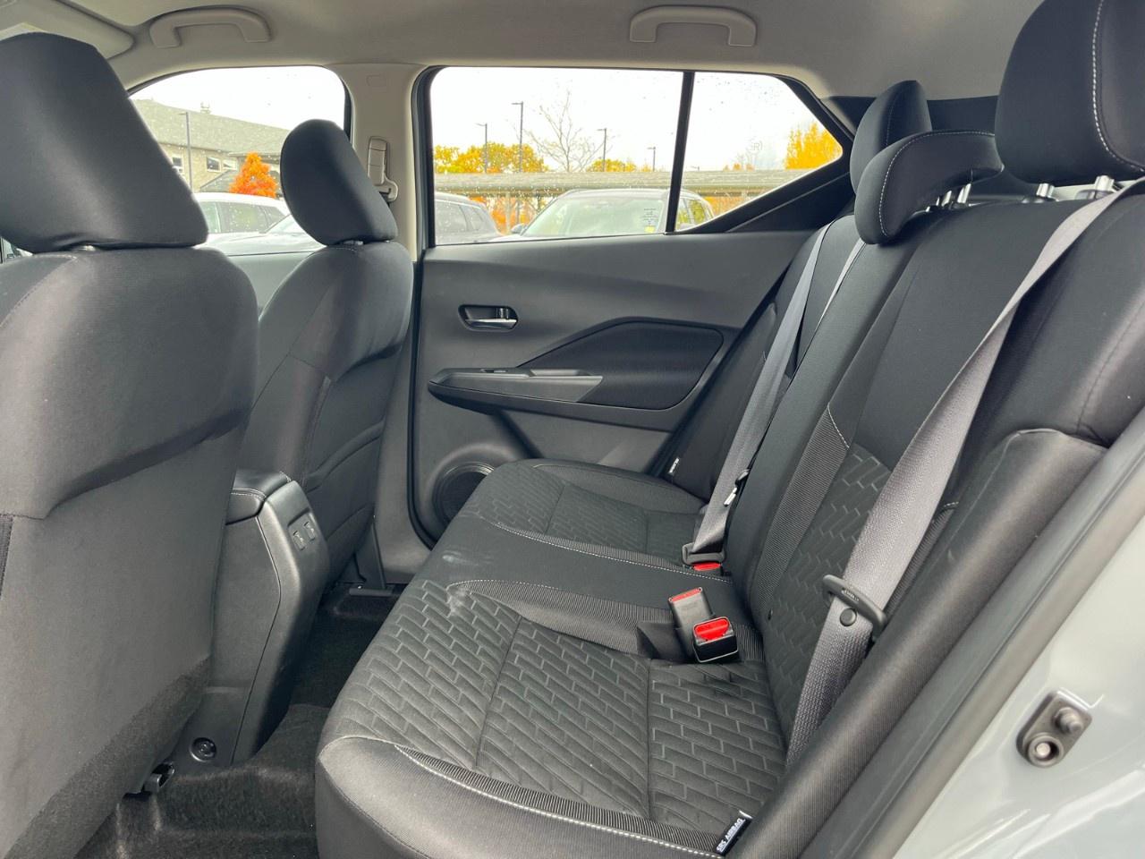 2025 Nissan Kicks Play SV FWD Photo